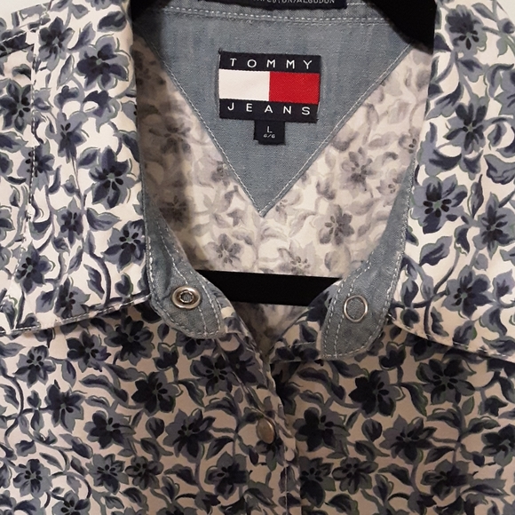 Shirt - Picture 2 of 2